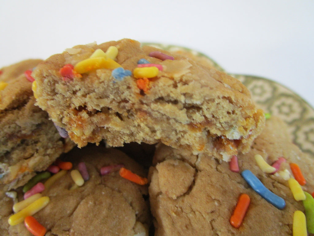 Protein Cookie, Gluten Free, Dairy Free, Egg Free, Anabolic diet, Vanilla, Birthday Cake, Collagen, No Refined Sugar, Vegan, Low Calorie,